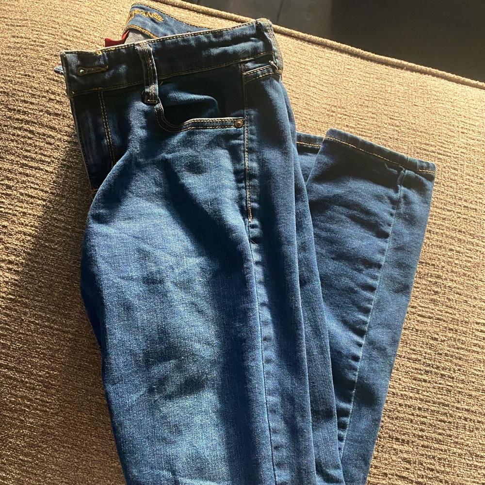 Arizona Blue Jeans
